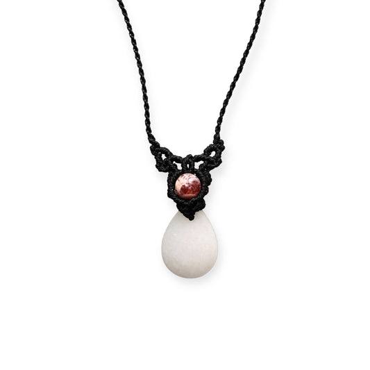 White Jade & Carnelian Macrame Necklace