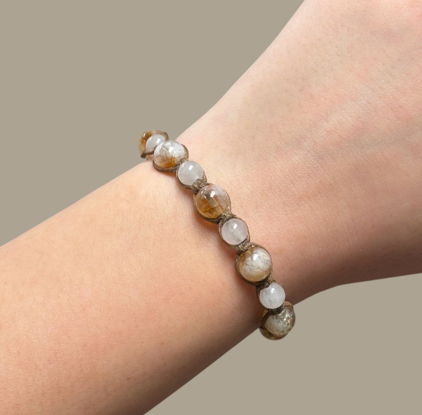 Citrine & White Jade Macrame Bracelet